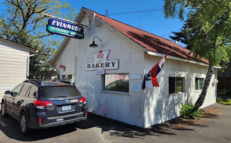 Sweet Magnolia Bakery & Cafe photo 3