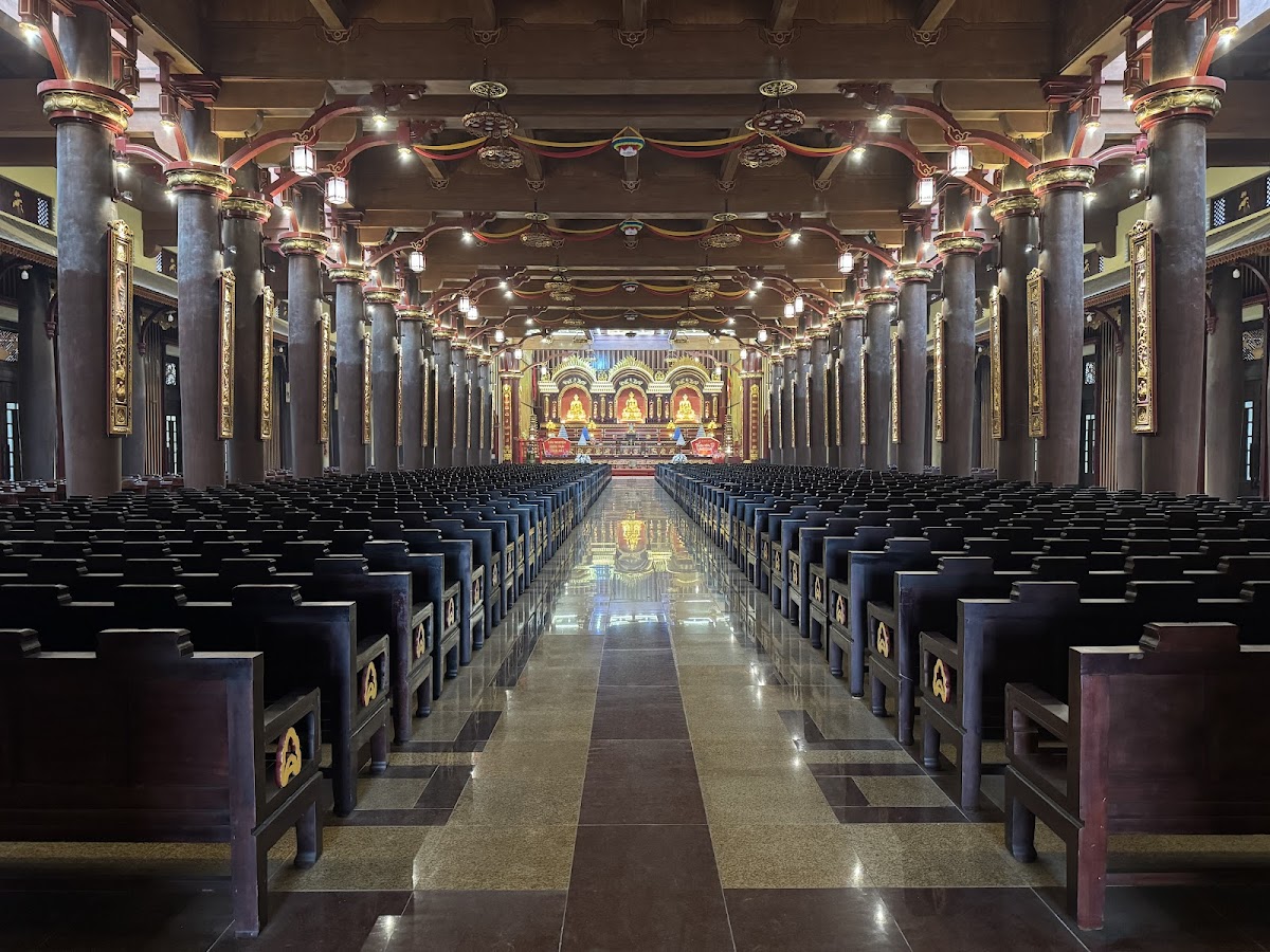 Mindfulness Meditation Retreats In Hanoi — 4