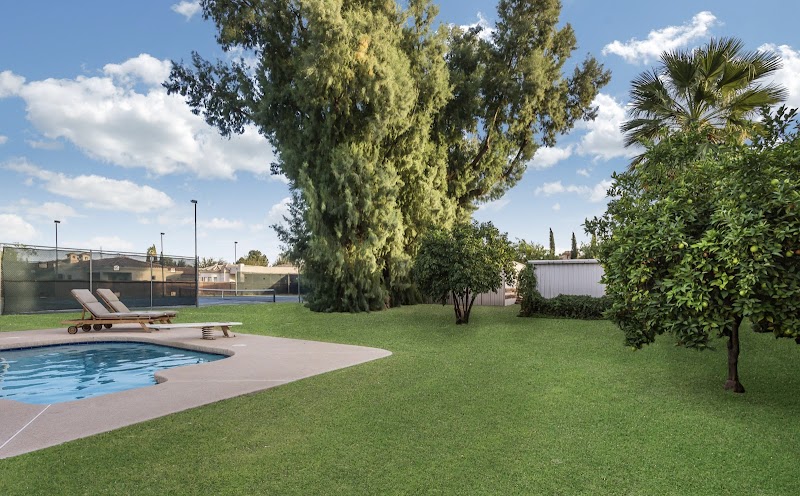 Royal Palm Manor photo 6