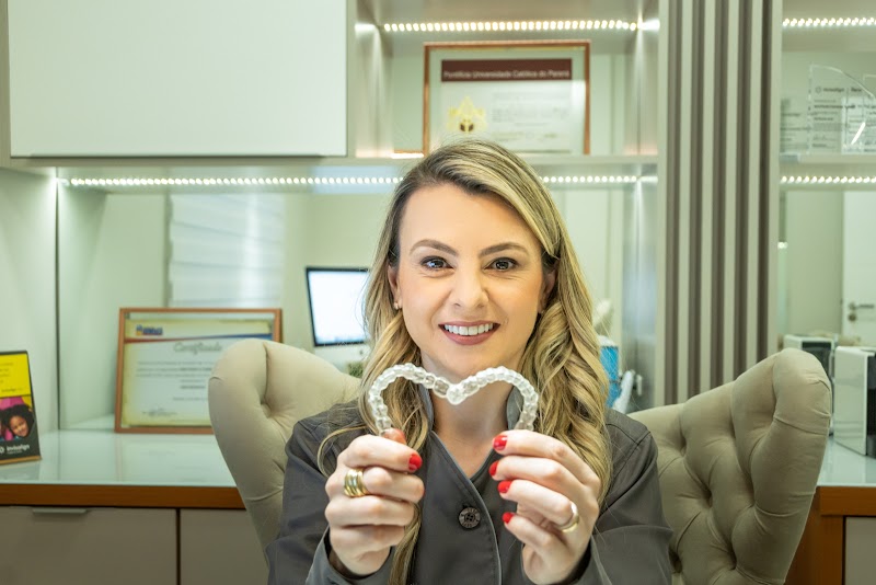 Dra Ana Paula Tuleski