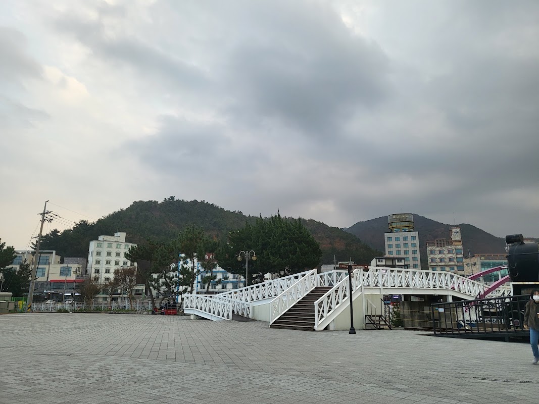 Jeongdongjin Station
