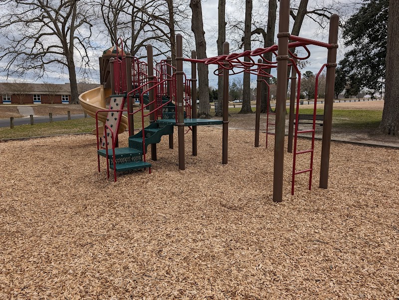 Goyne Park photo 1