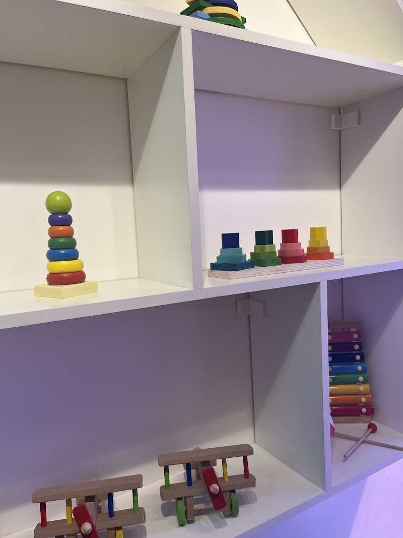 Clínica Dra Priscila Máximo - Odontopediatria Campo Grande RJ / Invisalign - foto 3