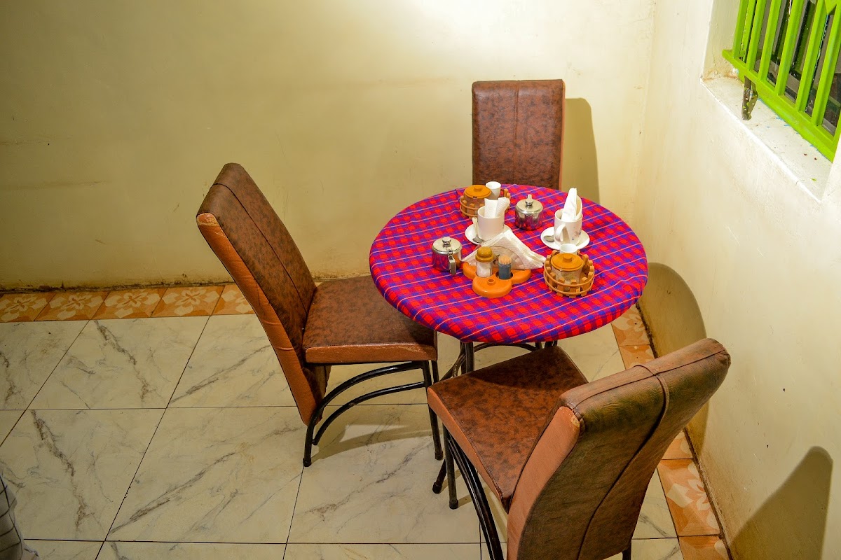 Towfiq Lodges &restaurant in maasai-mara