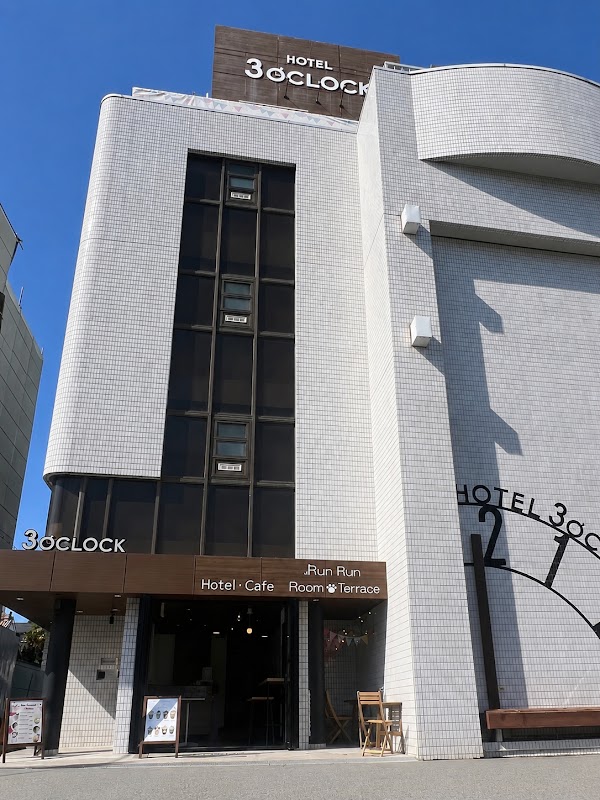 Hotel 3 O'Clock Tennoji
