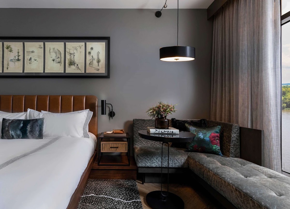 Thompson Savannah, dog-friendly hotel