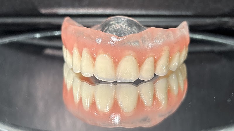 DRB Odonto | Implantes, Próteses, Ortodontia e Estética no Centro de São Paulo - SP - foto 4