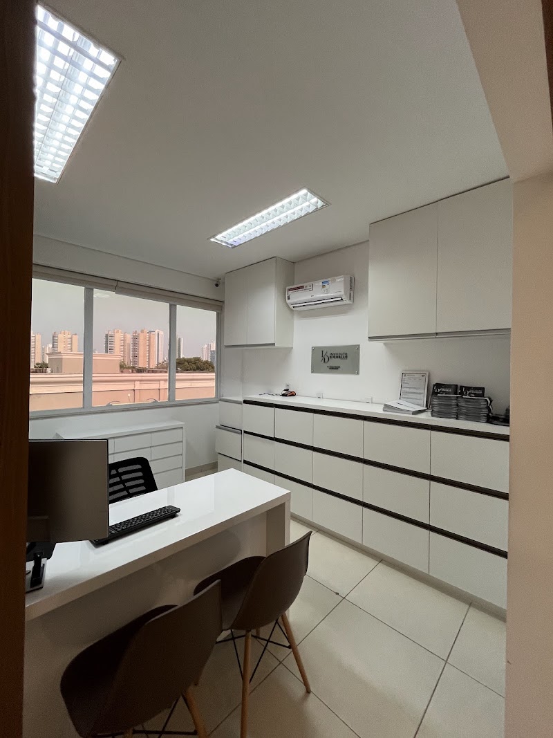 Dr. Daniel Dionello | Tratamento de Canal | Implante Dentário - foto 5