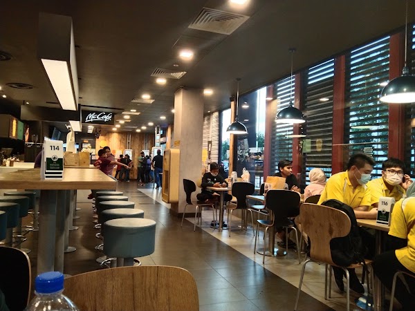 McDonald's Batu Berendam DT - Photo 1