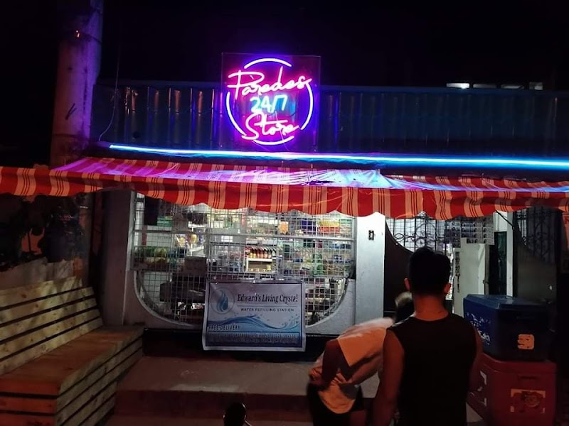 PAREDES 24/7 STORE