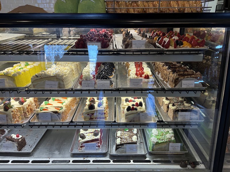 La Bonne Bouchée Patisserie & Cafe photo 4