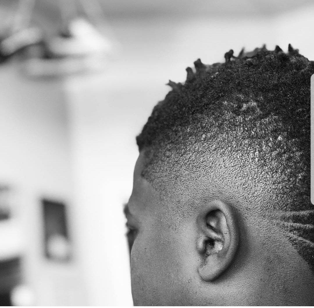 The firm barbershop photo 1