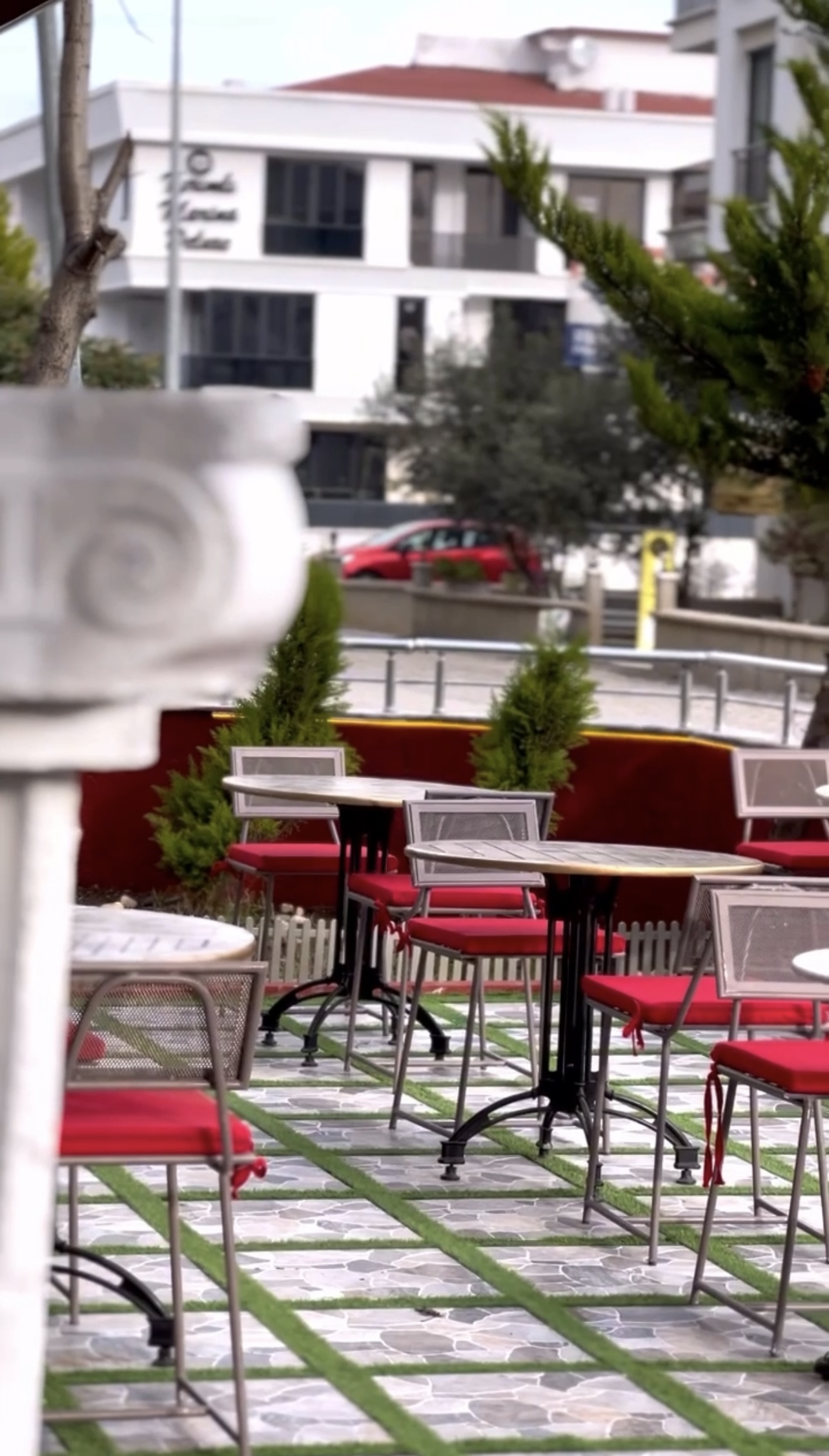 Café Carmen Red mekanı