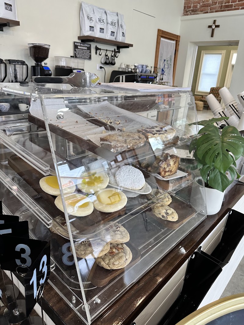 The Main Cup photo 2