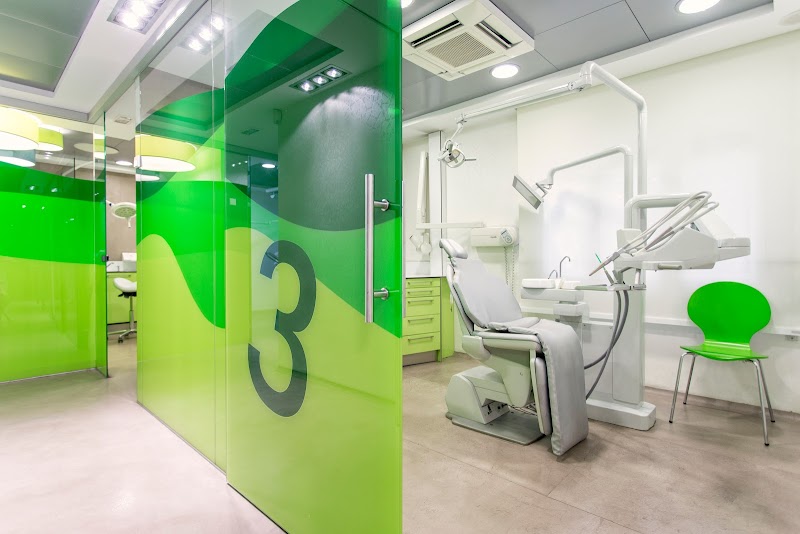 Clínica Silmi Dental - Dr. Ángel Silmi