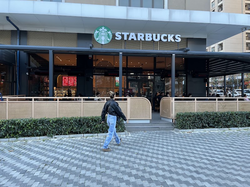 Starbucks - Beylikdüzü Restoran