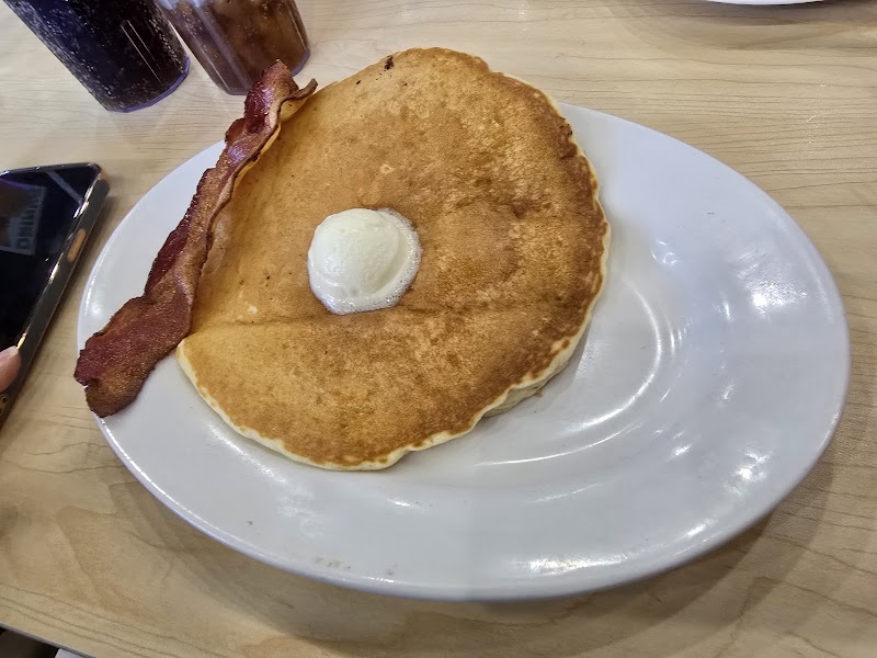 The Toasted Yolk Cafe photo 4