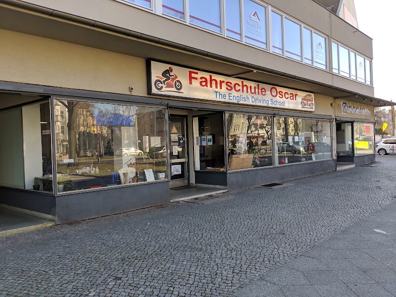 Driving School Oscar, The English Driving School