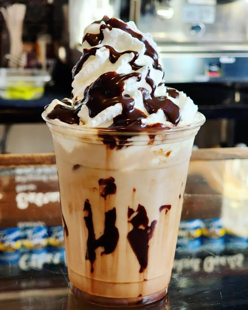 The Main Cup photo 2