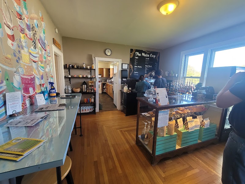 The Main Cup photo 1