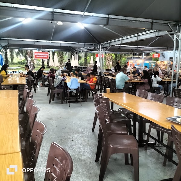 Restoran Al Jadid - Photo 1