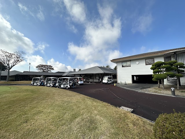 Unimat Yamaguchi Golf Club - Photo 2