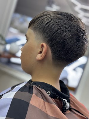 Praize The Razor Barber Shop