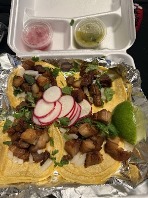 Antojitos La Chula