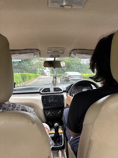 Toshniwal Motor Driving School