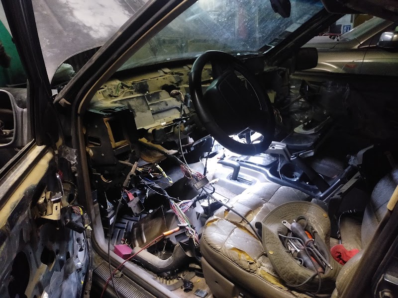 Autoservicio Eléctrico Patiño (ASEP) - 2