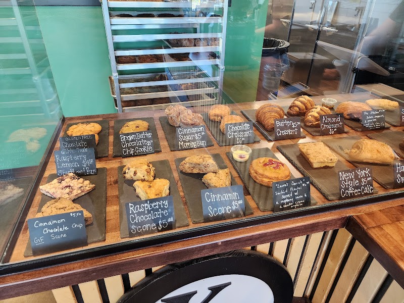 Knead Café & Pâtisserie photo 4