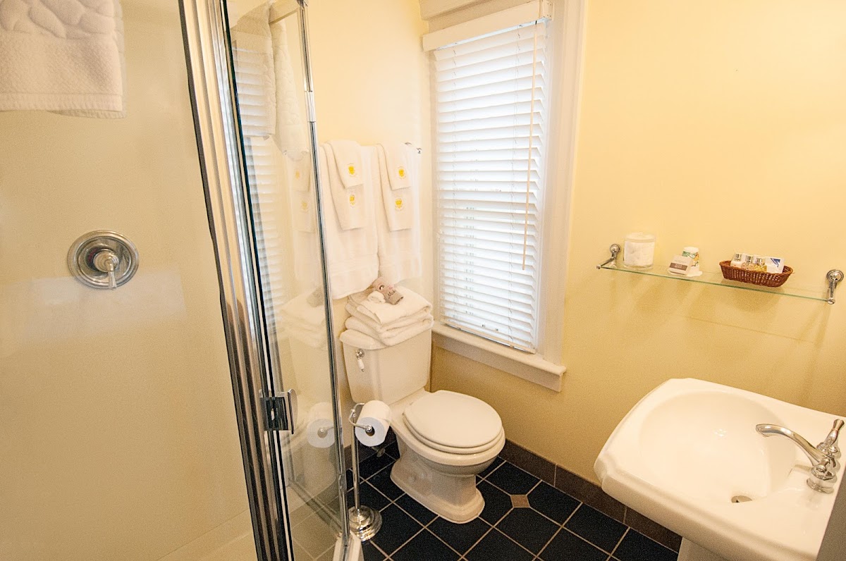Portland's White House: Google Places image 3