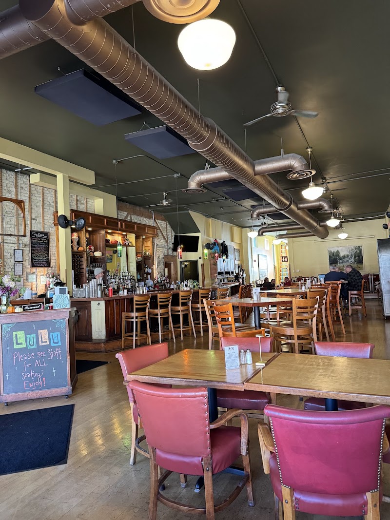 LuLu Cafe and Bar photo 4