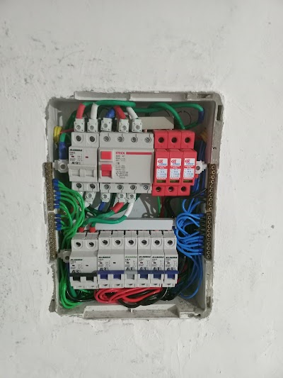 Foto de Eletricista em Curitiba Eletrolopes
