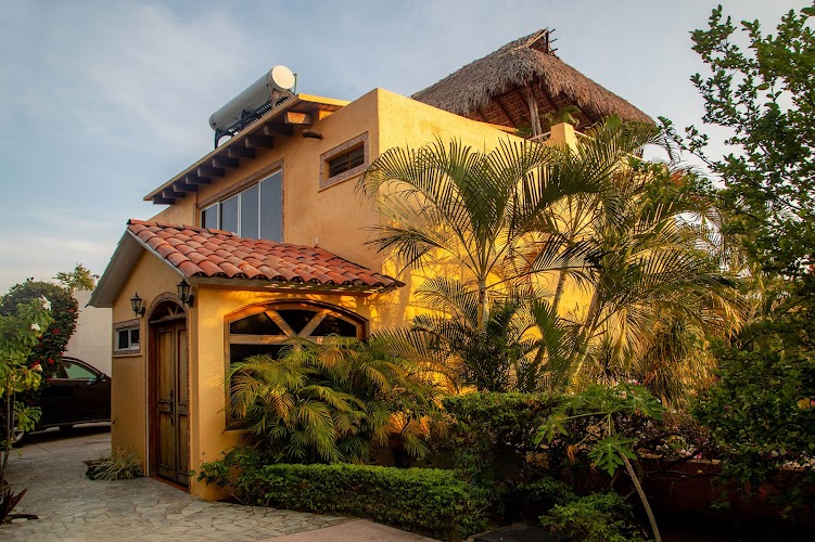 Hotel Zandoyo Bed & Breakfast