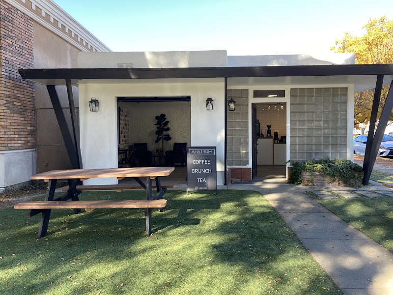 AMSTRDM Coffee House photo 3