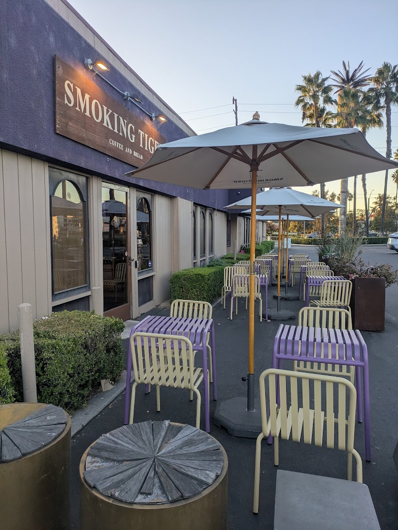 Smoking Tiger Coffee & Bread photo 4