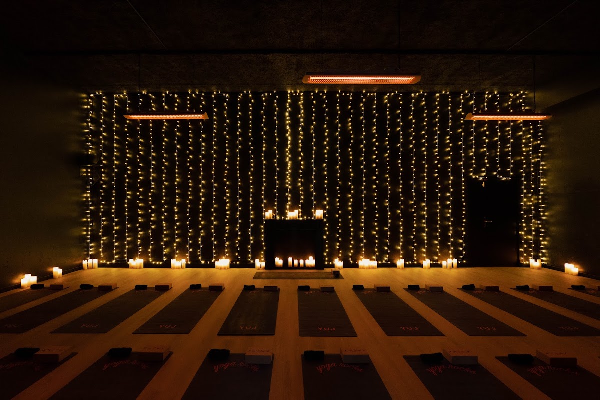 YUJ YOGA STUDIO - STATION F, vue extérieure