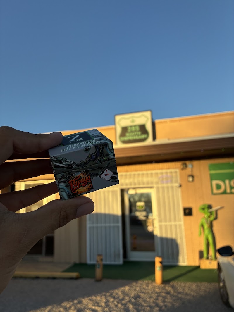 285 South Dispensary LLC showroom preview