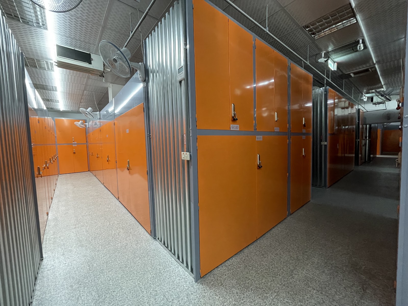 Moore Space 迷你倉 Xitun District, Taichung - 照片2