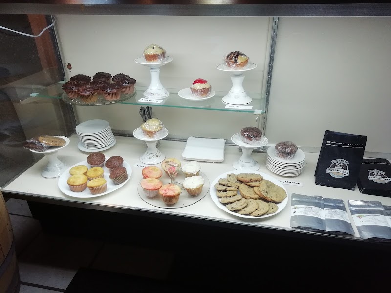 Deja Brew Espresso Bar & Victoria's Vineyard photo 2