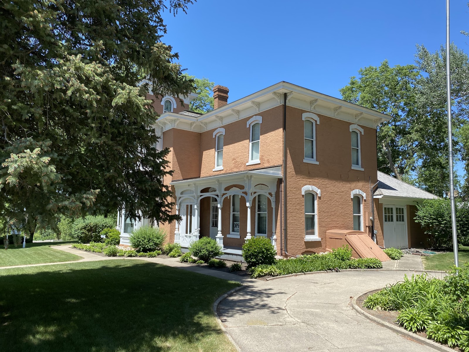 Mellette House