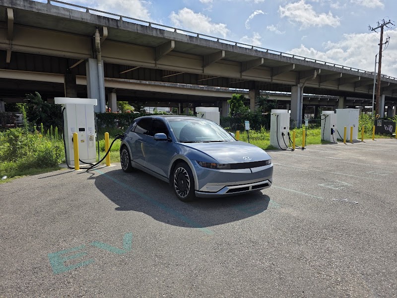 Monta Charging Station - EV Charging in Dallas