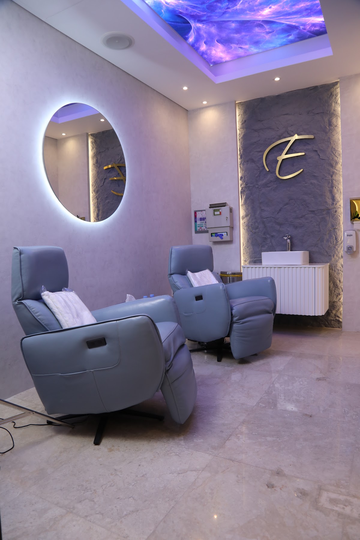 Excellage Clinic Dubai 3