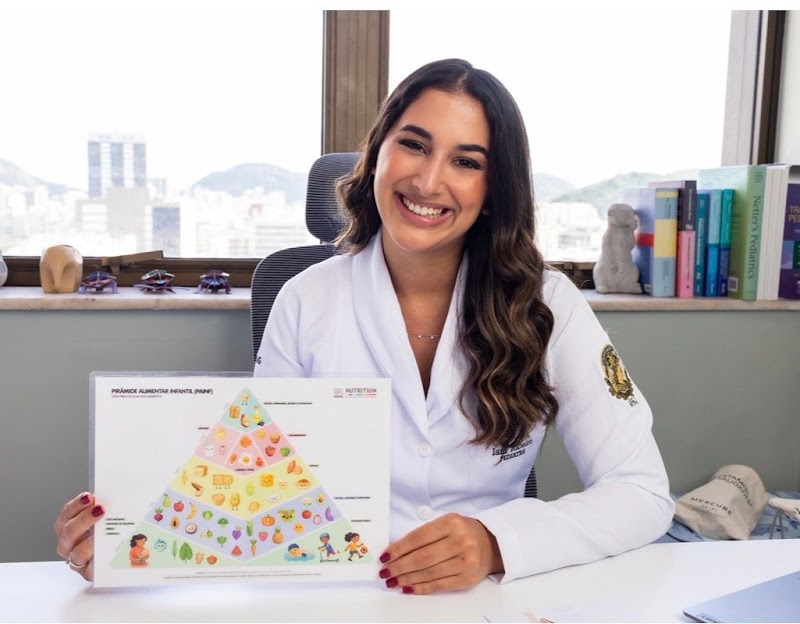 Foto de Dra Iara Ribeiro - Consultório Pediatria no Flamengo