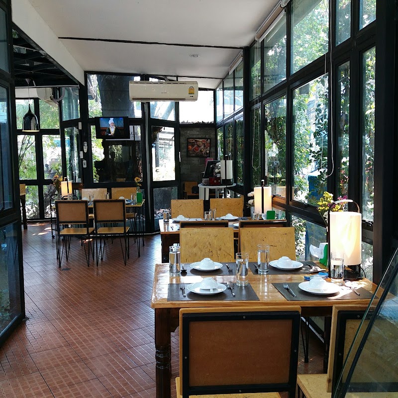 Takawa Halal Cuisine @ Chiang Mai photo 1