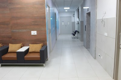 Dr Shruthi Goli Birthroots Maternity and IVF Infertility Hospital