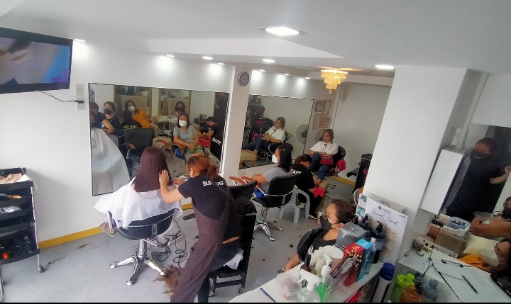 Leeya Salon