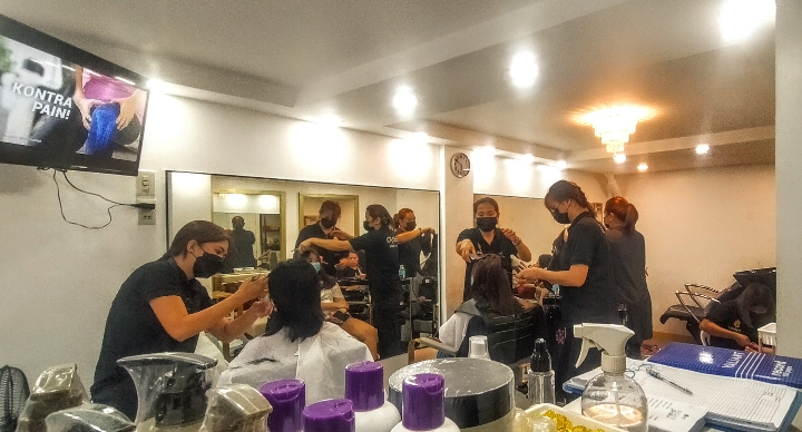 Leeya Salon