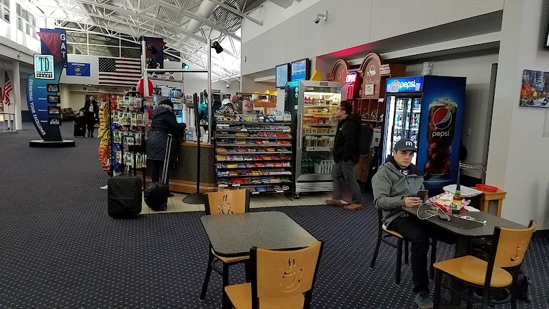 Fly Away Café & Gift Shop photo 3